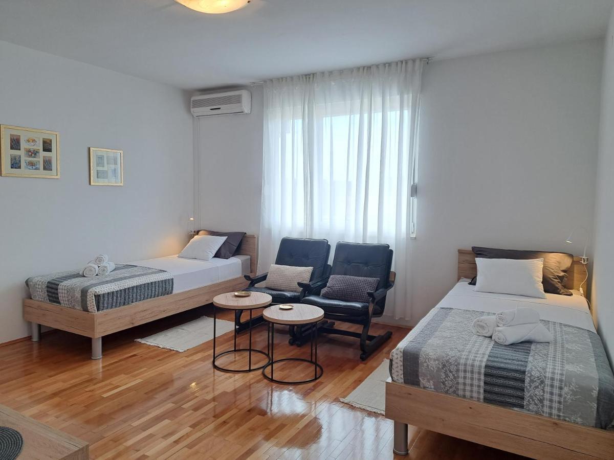 Apartman Dida Jakov 普利莫顿 外观 照片